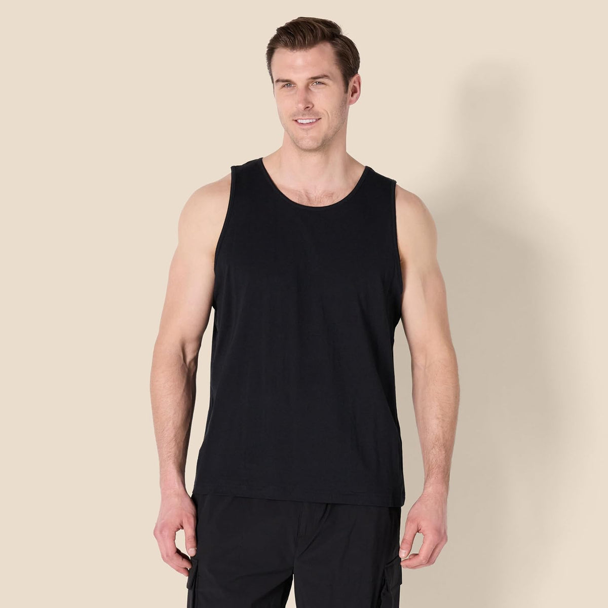 Amazon Essentials Men's Regular-Fit Sleeveless Tank Top, 100% Cotton