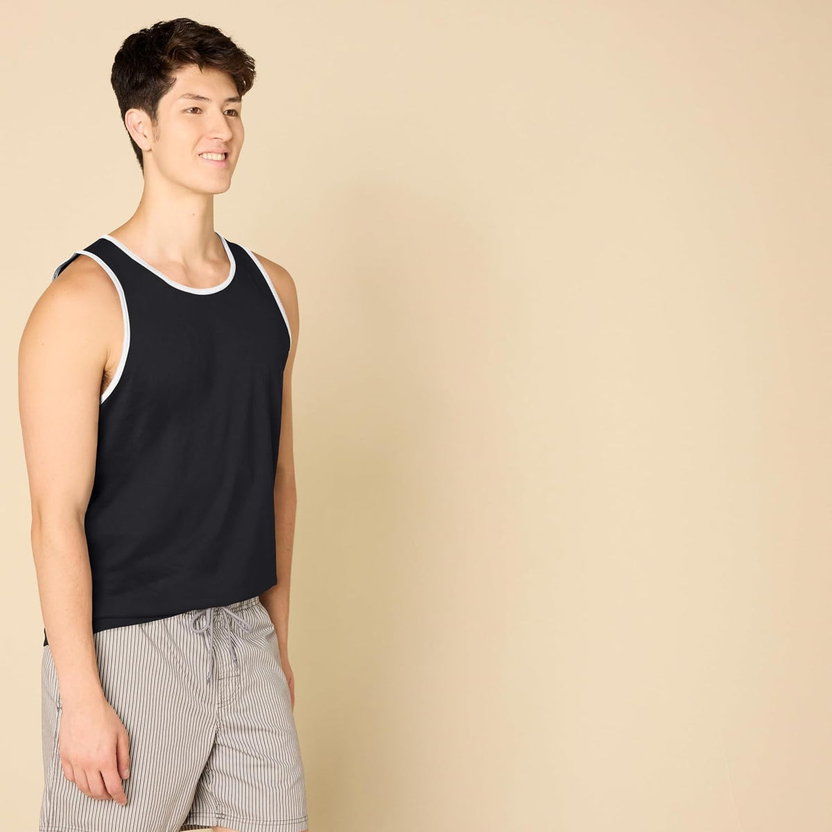 Amazon Essentials Men's Regular-Fit Sleeveless Tank Top, 100% Cotton