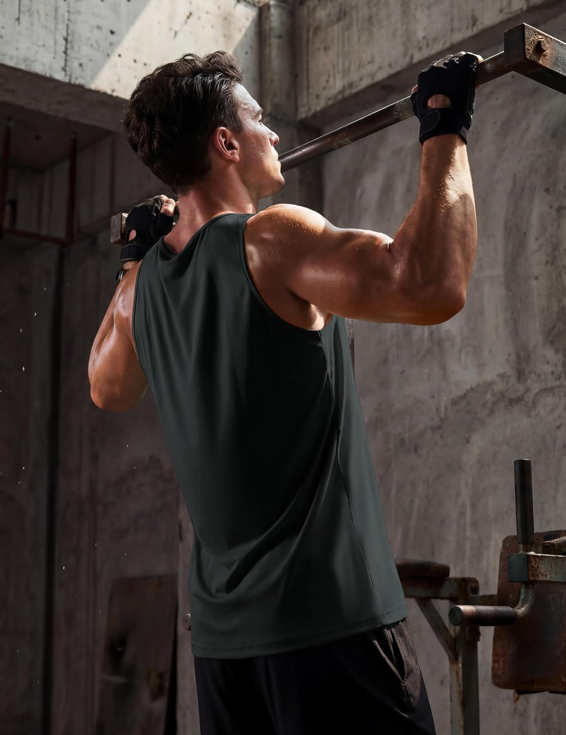 TACVASEN Men's Workout Tank Tops Sleeveless UPF 50+ Summer Sun Shirts Quick Dry for Running Swim Gym Beach