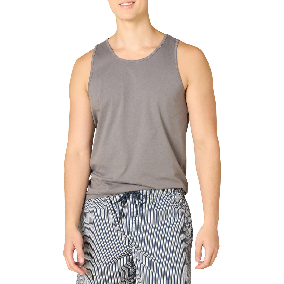 Amazon Essentials Men's Slim-Fit Tank Top, Undershirt