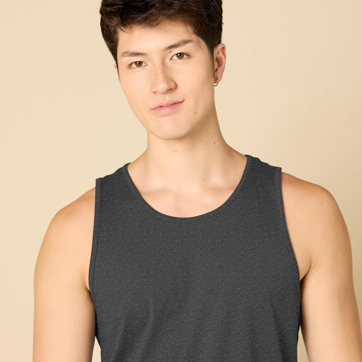 Amazon Essentials Men's Regular-Fit Sleeveless Tank Top, 100% Cotton