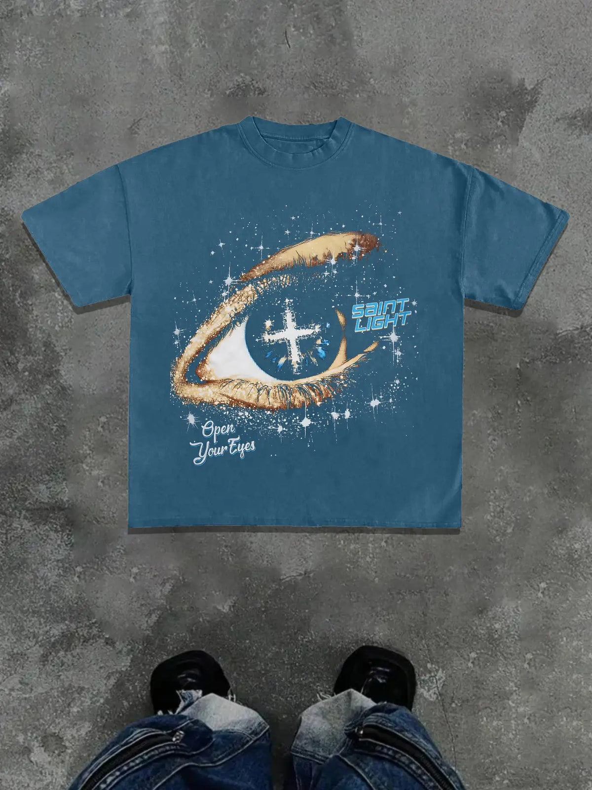 Men's Casual Streetwear Short Sleeve T-Shirt, Saint Eye Print with Shiny Star Details, Silver Color, Comfortable Fit, All-Season Wear
